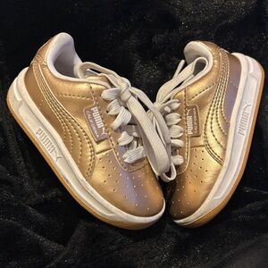 PUMA Kids Metallic Gold Sneakers